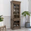 Image couleur solide + bois manufacturé + vitrines