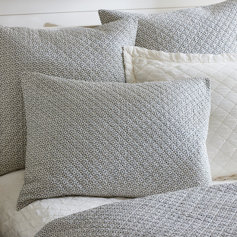 Dotted Vine Quilted 100% Cotton Sham, King