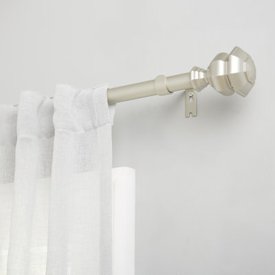 Welford Adjustable Single Curtain Pole