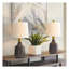 Ensemble de 2 petites lampes de table modernes en céramique 19,75 po, base en fer gris avec abat-jour en lin blanc pour la table de chevet ou le bureau du salon (ampoules non incluses)