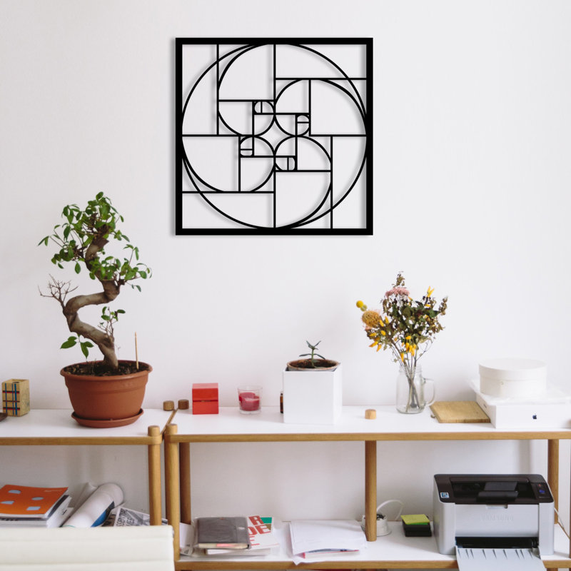 Élégant accessoire mural décoratif en métal noir, 20,5 po x 20,5 po | Fabrication 100% métal, épaisseur: 0,05 pouce | Parfait pour la décoration intérieure, le salon ou le bureau, décoration élégante et durable