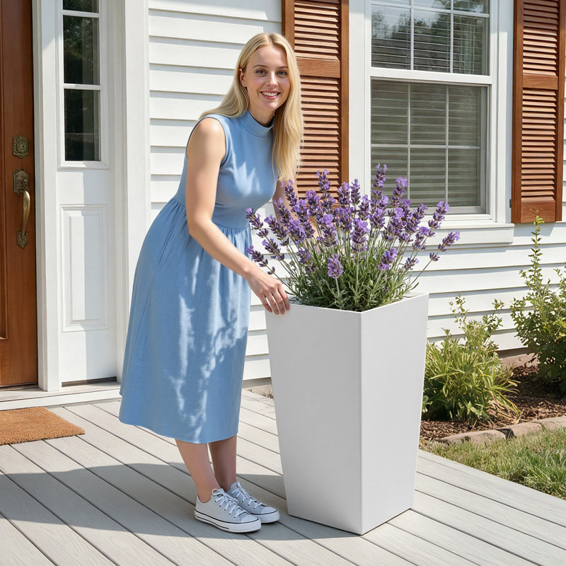 Plastic Indoor / Outdoor Pot Planter