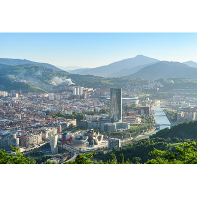 Vue panoramique de la ville basque de Valence, Espagne par - Photographie de toile tendue