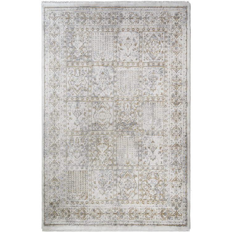 Lilwenn Oriental Indoor Rug