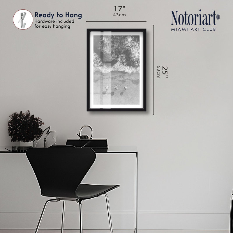 «Three Umbrellas Shadowbox Print Miami Art Prints» par Notoriart, cadre noir, 17 x 25, H 25 po x l 17 po, Noir