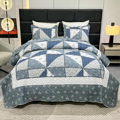 Full Queen Size Patchwork Quilt Set  Floral Reversible Quilted Bedspread Coverlet Set 3-Piece Lightweight Comforter Stitched Quilt Bedding Set Bed Sheet Set Cover Blanket With 2 Pillow Shams | Queen Bedspread, Lightweight Quilt, Reversible Quilt, Grey Qu