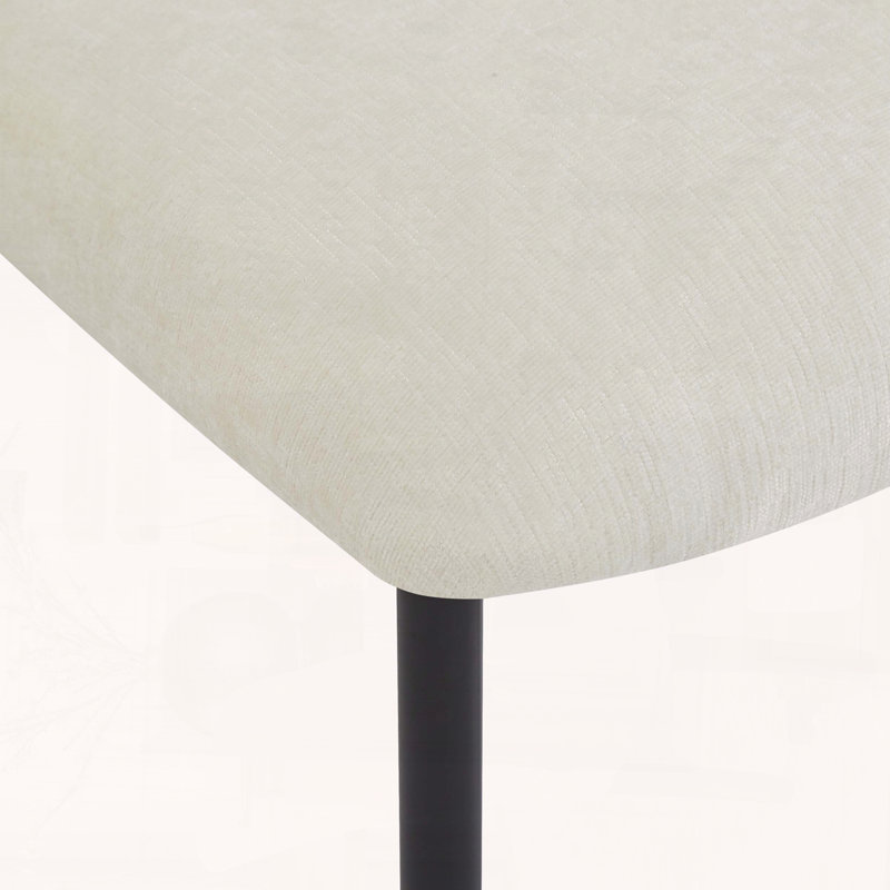 Ensemble de chaises de salle à manger rembourrées modernes avec pieds en métal noir, ensemble de 2