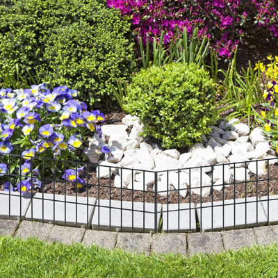 240'' H Panel Metal Pet Barrier