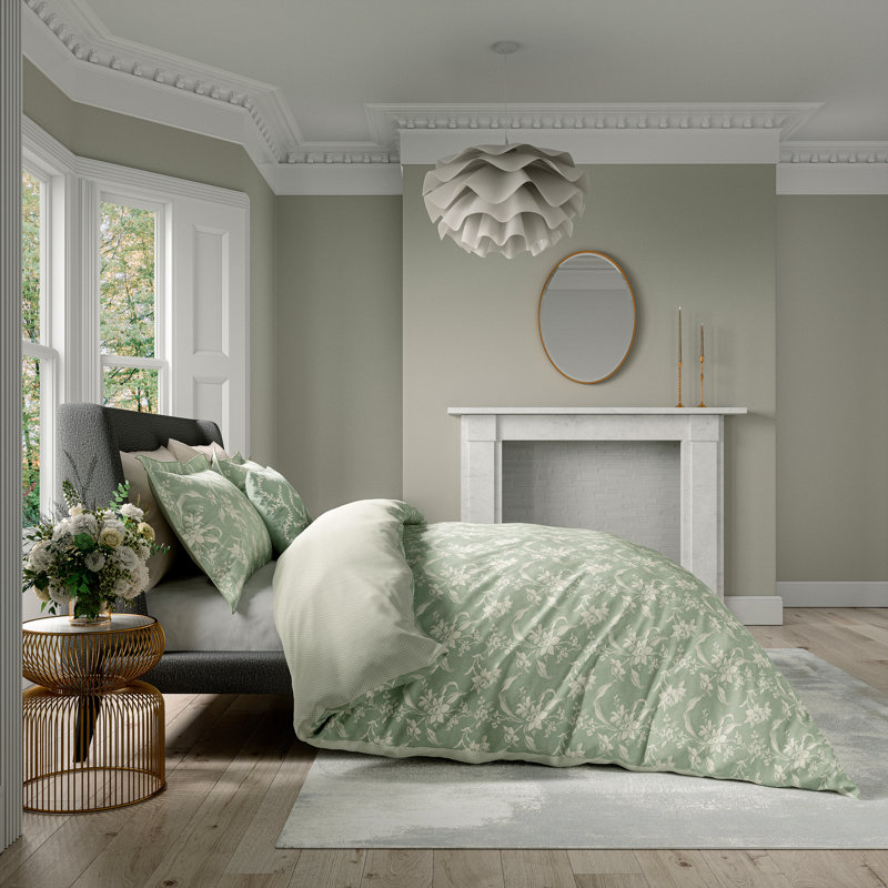 Daffodil Dreams Cotton Floral Bedding with Pillowcases, Double Dovet Cover + 2 Oxford Pillowcases