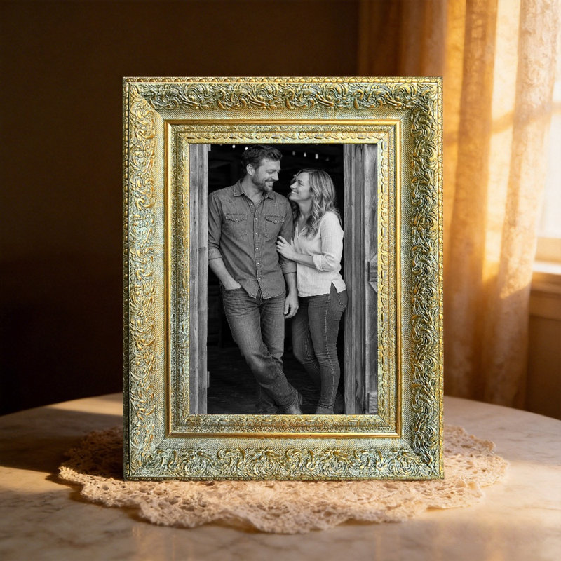 Cadre photo 8 pi x 10 po or antique 1PC, Or antique, 1, 8" W x 10" H
