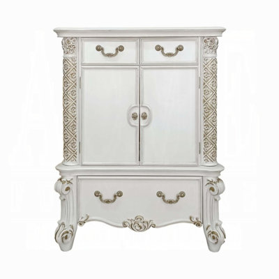 Vendome Chest