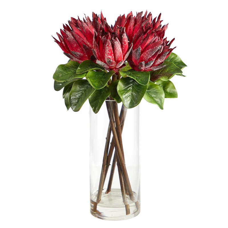Arrangement floral très grand dans un vase