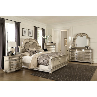 Lit king size de luxe, fini argenté, tête de lit capitonnée, revêtement en similicuir, style traditionnel, 1 pièce