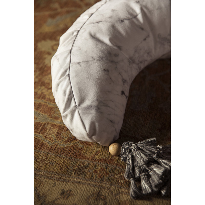 La Maman Polyester Firm, Carrara Marble