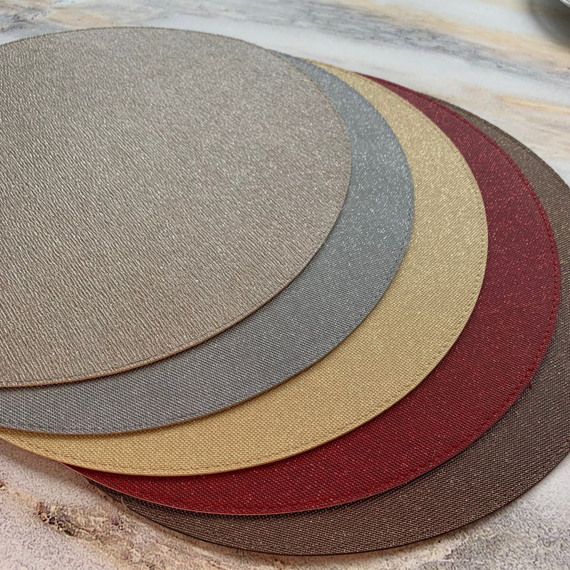 Gem Vinyl Round Placemats, Pearl