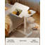 Bureau de chevet au-dessus du lit-403115146-403115188