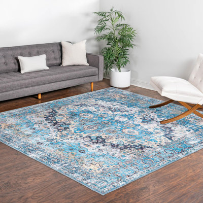 Gutshall Oriental Indoor Rug
