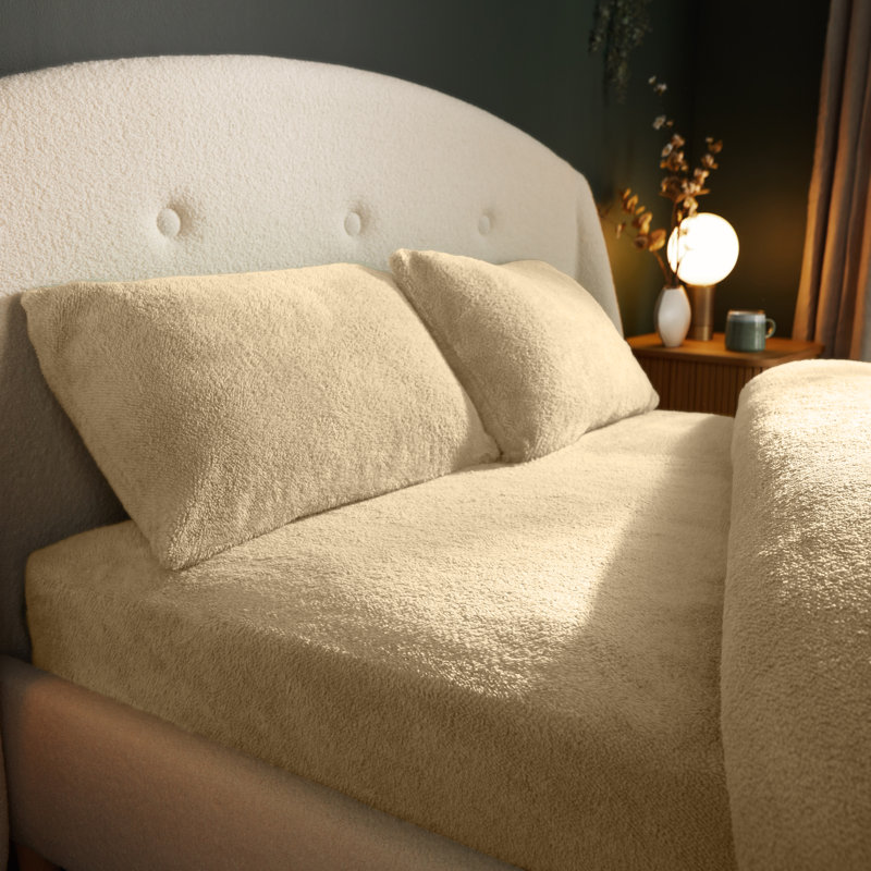 Silentnight Cosy Teddy Fleece Fitted Sheet, Kingsize (5'), Khaki