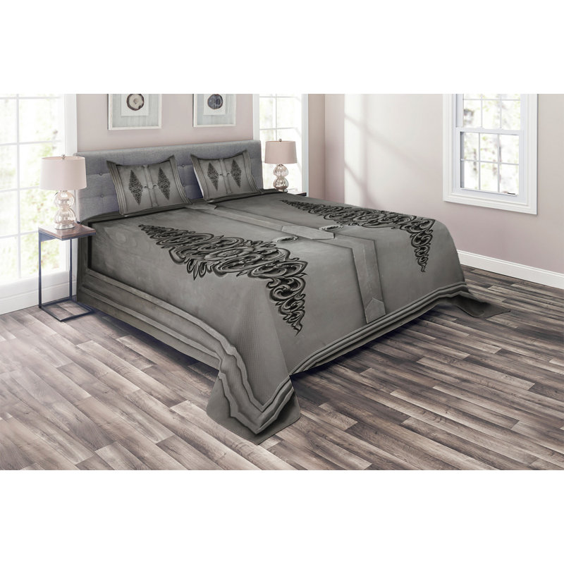 Traditional Polyester Coverlet, King Bedspread + 2 Shams