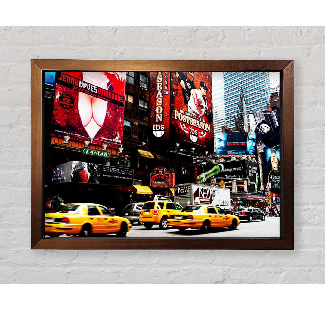 New York Yellow Cabs On Broadway By Day - Einzelne Bilderrahmen Kunstdrucke