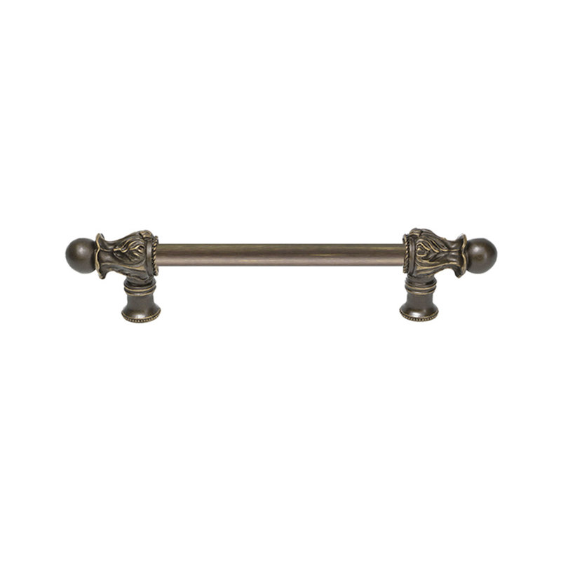Acanthe avec 1/2 barre ronde lisse à longue poignée de style roman, 6", Laiton antique