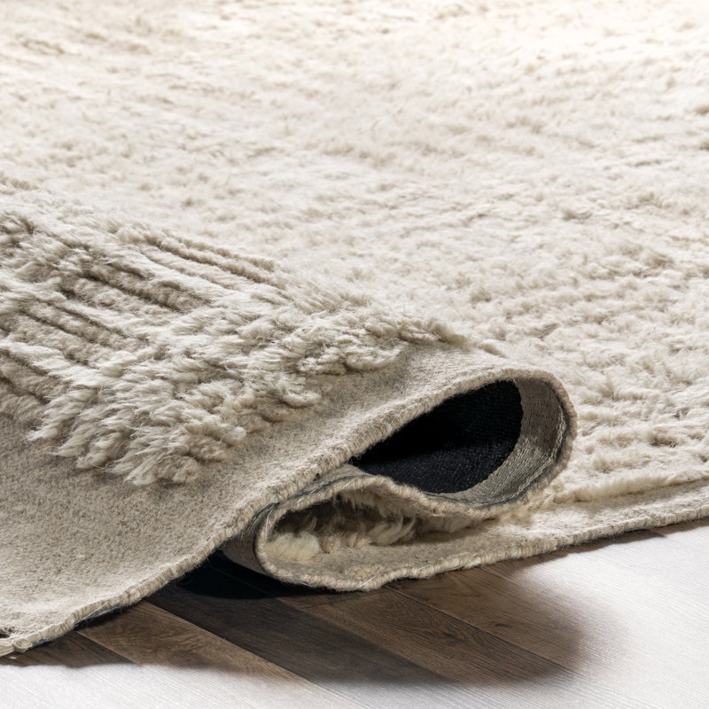 Beige Crosshatch Tufted Shag Wool 4' x 6' Rug