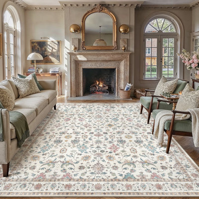 Tapis à motif floral vieilli avec envers antidérapant Liora