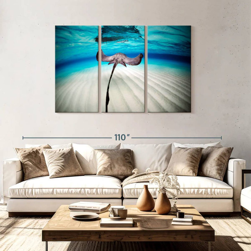 Brampt Stingray Underwater Scenery, 48" H x 74" W