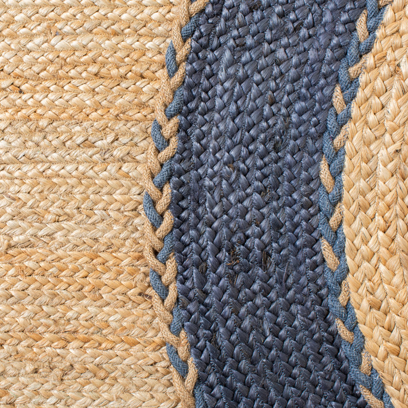 Tapis en jute / coton naturel / bleu marine tissé à la main Ajeesh, Ovale 3 pi x 5 pi