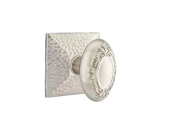 Ensemble de mortaise intérieure Emtek avec rosette martelée et bouton Victoria (LH)