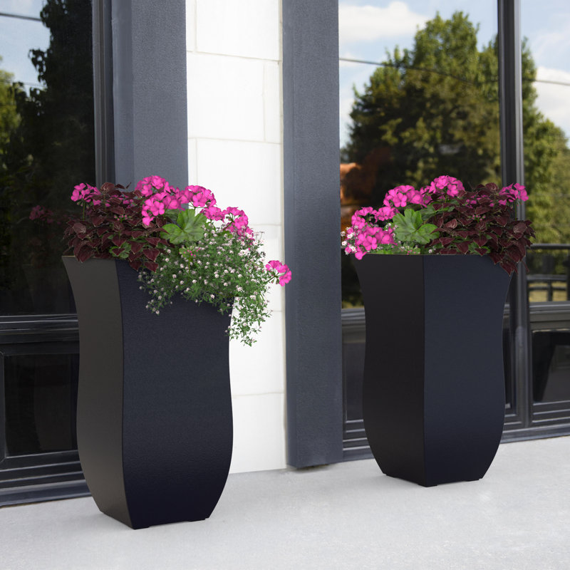 Knobel Pot Planter