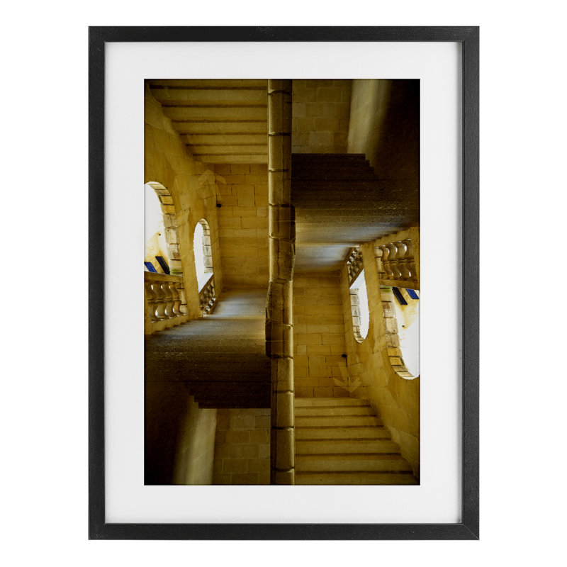 «Surrealist stairway architecture», reproduction encadrée sous verre, conception de Robin Vandenabeele, H 20 po x l 14 po