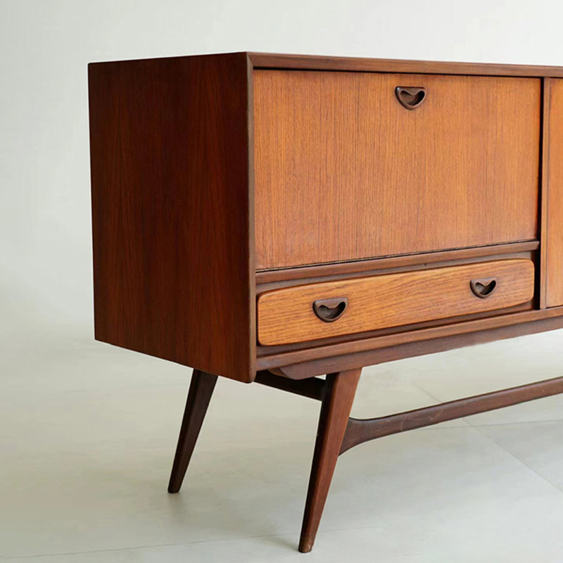 Italian style creative practical TV stand