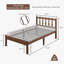 Structure de lit simple en bois massif à finition noyer avec tête de lit ondulée, pas de sommier tapissier, bambou et métal-666843035