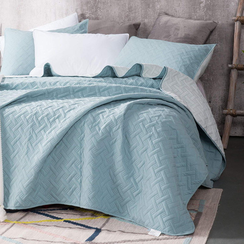 Heat Pressed Polyester Quilt, King Quilt + 2 Shams, Aqua Green/Fairest Jade