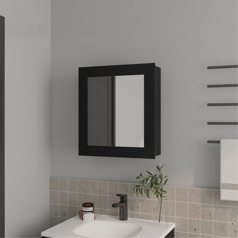 Pharmacie Hailey, salle de bain, Noir