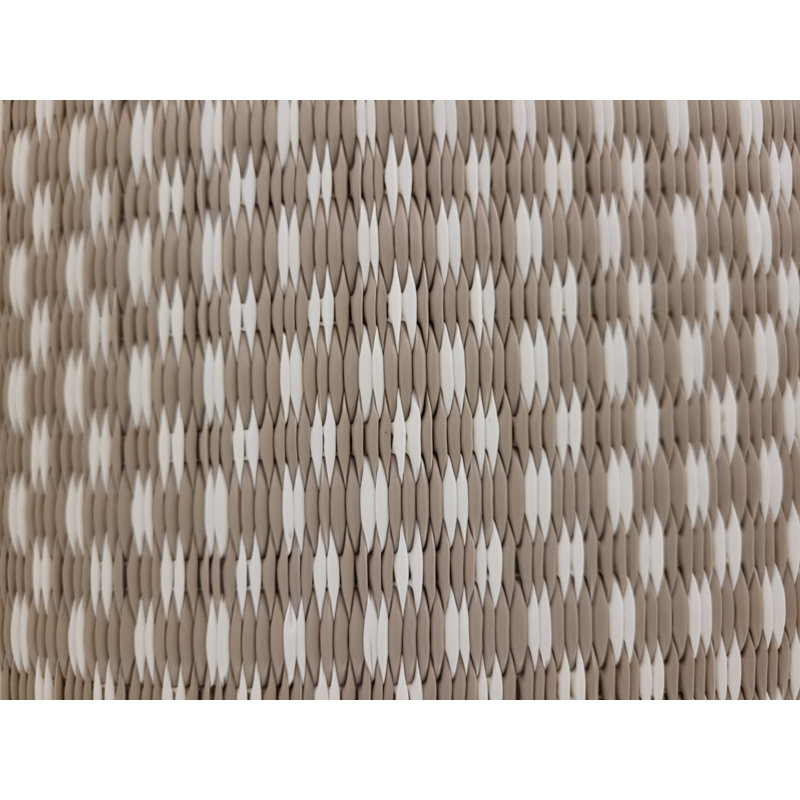 Indoor / Outdoor Rug, Rectangle 6' x 9'