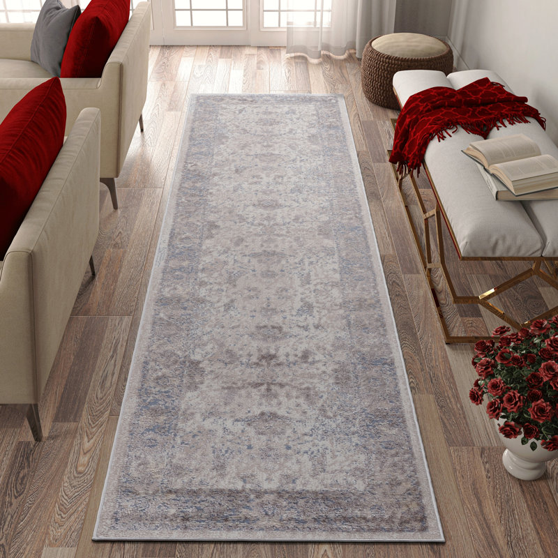 2X8 Traditional Runner Rug, Runner 2'2" x 8'