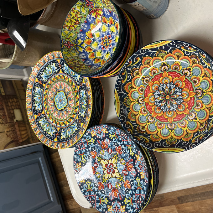 16 Piece Porcelain Dinnerware Set, Service For 4 (Set of 16) - Orange/Green, 16