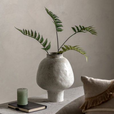 Aukusti Stone Table Vase 1