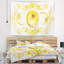 Motif tapisserie abstrait jaune sur fond blanc-28497555