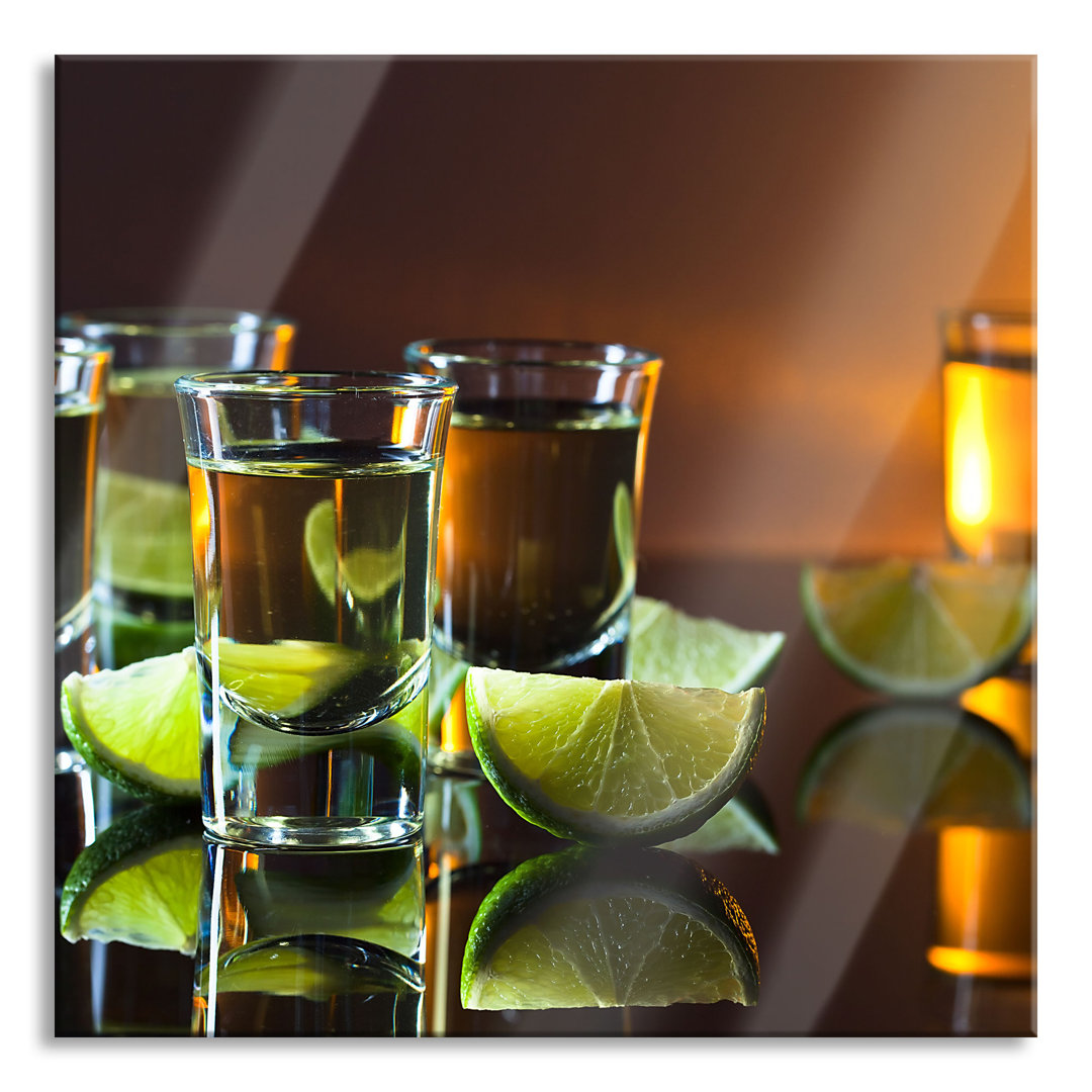 Glasbild Tequila mit Limetten