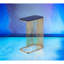Table d'appoint hypnotisante bleue et dorée avec des options utilitaires distinctives captivantes