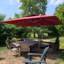 Parasol en porte-à-faux à DEL 9 pi x 12 pi à énergie solaire avec base, rouge-2018019004