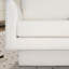 Fauteuil d'appoint pivotant rembourré à accoudoirs évasés-994436605