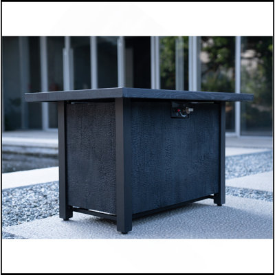 Table de foyer d'extérieur au gaz propane de 44 po x H 25 po - processus de sculpture résistant aux températures élevées de 50 000 BTU pour des matériaux écologiques avec l'effet du grain