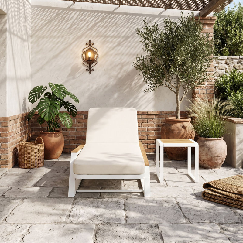 Chaise longue réglable avec coussin et table d'appoint assortie, Cream Teak White