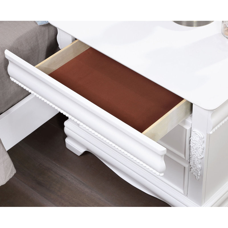 Nightstand W/ USB, White