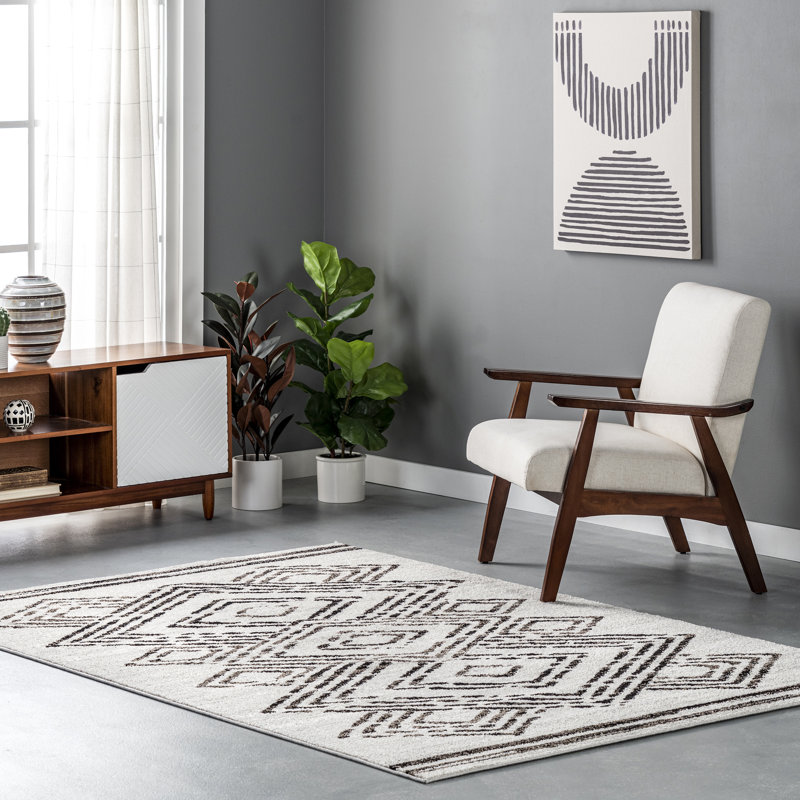 Bartett Southwestern Beige/Black Area Rug, Rectangle 5'3" x 7'7"