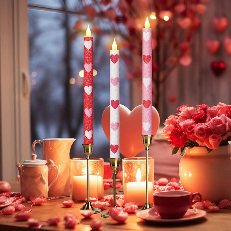 6 bougies coniques sans flamme de la Saint-Valentin de 10,6 pouces - bougies à DEL en forme de cœur à piles, décoration de table de mariage / anniversaire / anniversaire essentielle